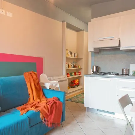 Apartment Babyaccommodation In Family Pietra Ligure