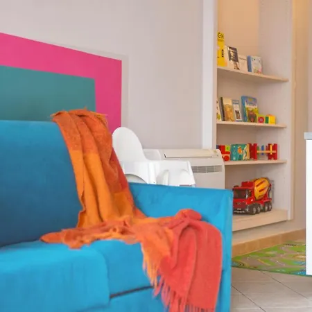 Babyaccommodation In Family Apartment Pietra Ligure