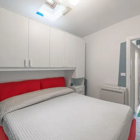 Babyaccommodation In Family Apartment Pietra Ligure